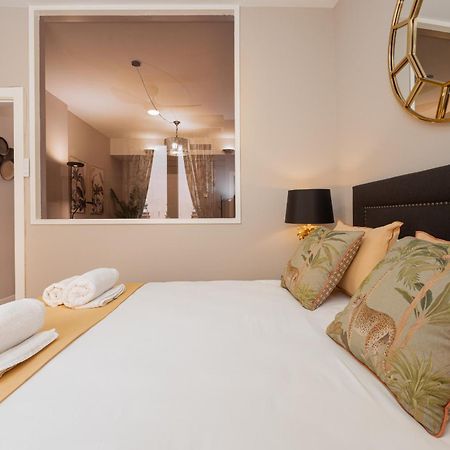 C31 Deluxe Apartment Into Cathedral Square Málaga Eksteriør bilde
