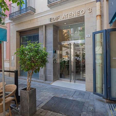 C31 Deluxe Apartment Into Cathedral Square Málaga Eksteriør bilde